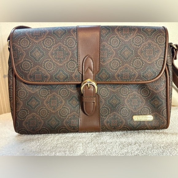Liz Claiborne Handbags - VTG Liz Claiborne Crossbody Brown Paisley Leather Purse Bag